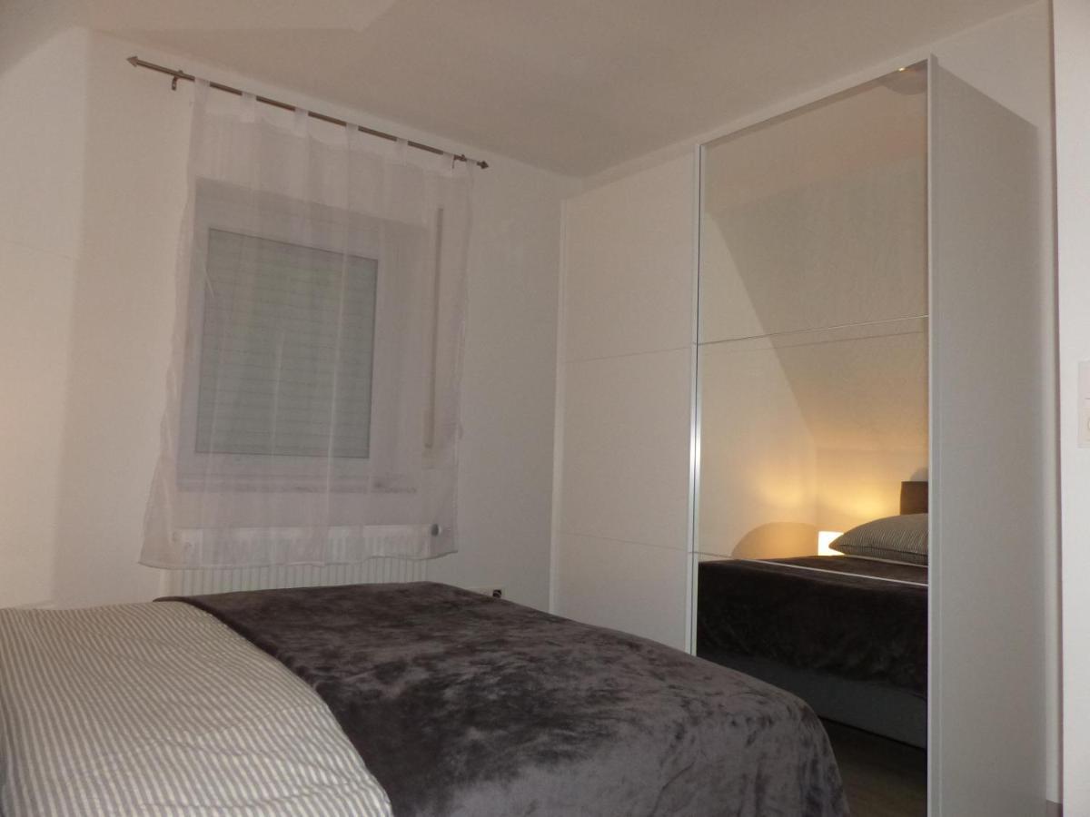 Ferienwohnung 포르타웨스트팔리카 외부 사진